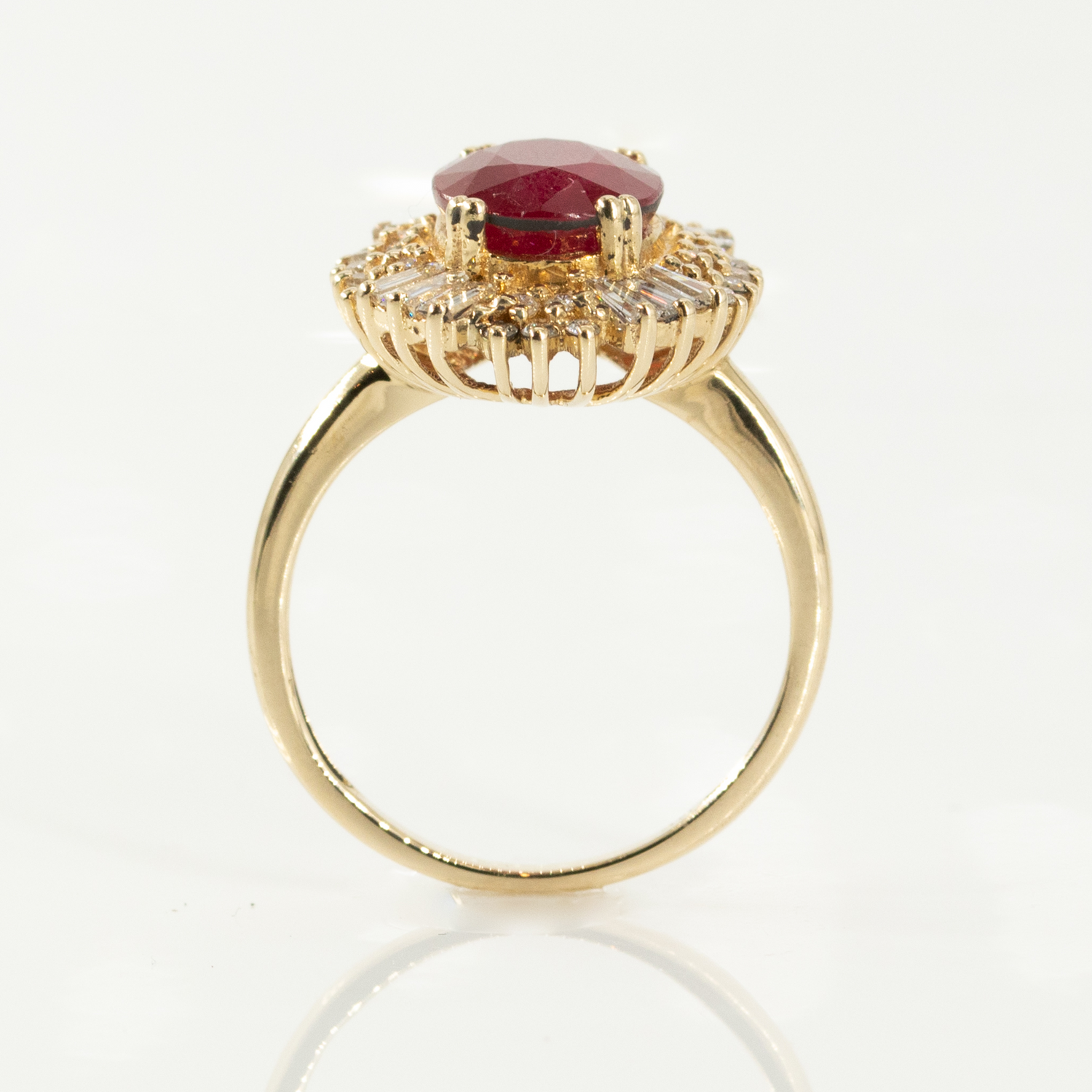 Vintage 18CT Yellow Gold Ruby and Diamond Ring